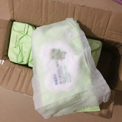 कार्टून शैली कार्बनिक संवेदनशील त्वचा बेबी गीले पोंछे कस्टम पैक 1 से 100 पीसी